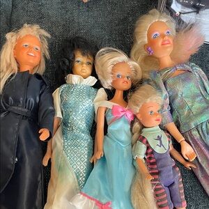 Vintage Fashion Doll Set with Colorful Outfits